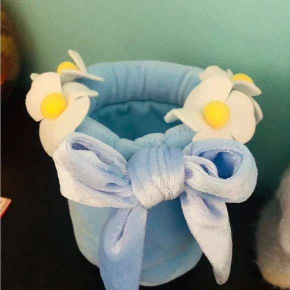 Vintage Disney Thumper in basket - Picture 2 of 11